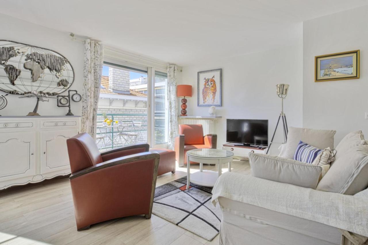 Appartement De La Grande Plage - Welkeys Биарриц Экстерьер фото